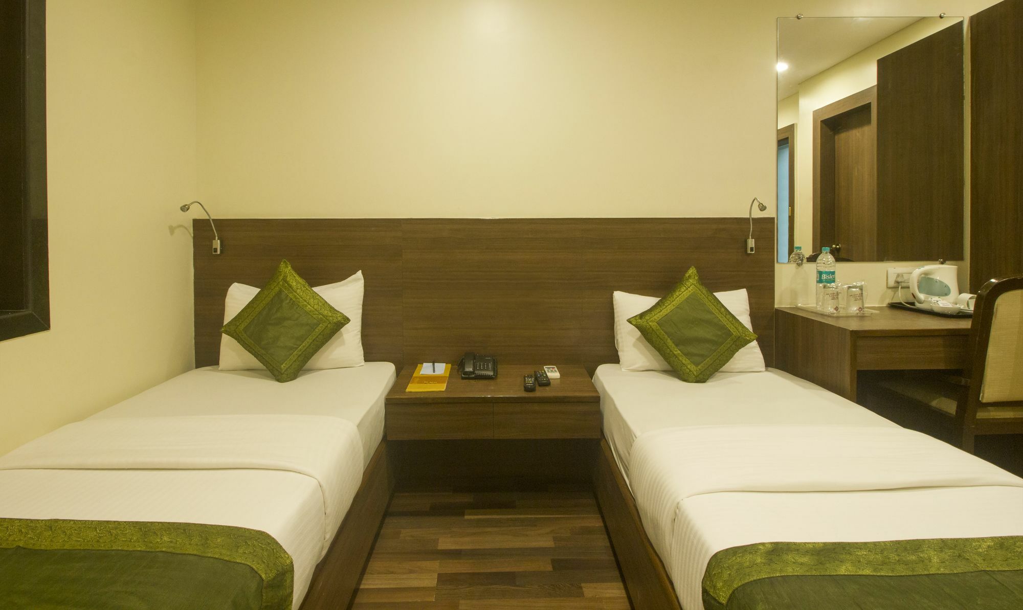 Hotel Treebo Trend Rosewood à Bombay Extérieur photo