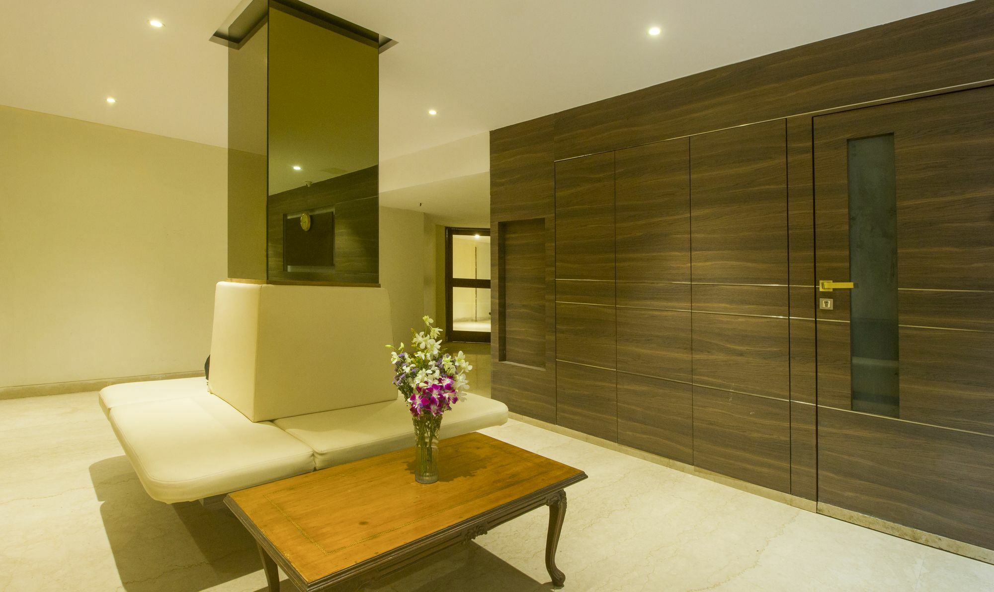Hotel Treebo Trend Rosewood à Bombay Extérieur photo